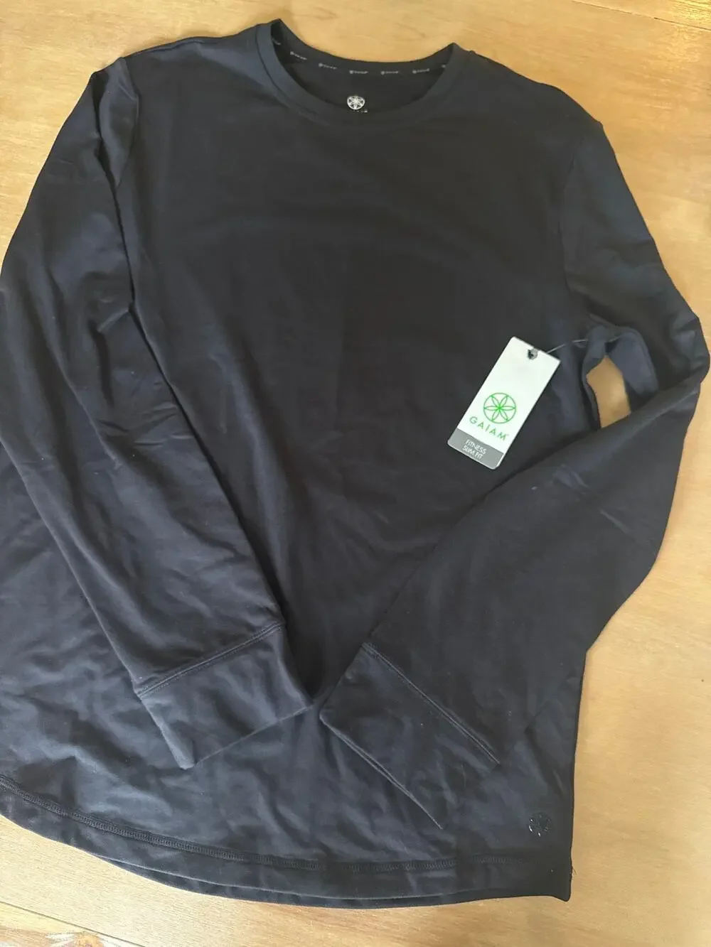 Gaiam Fitness Slim Fit LS Breathable Ease Medium Crew Baselayer